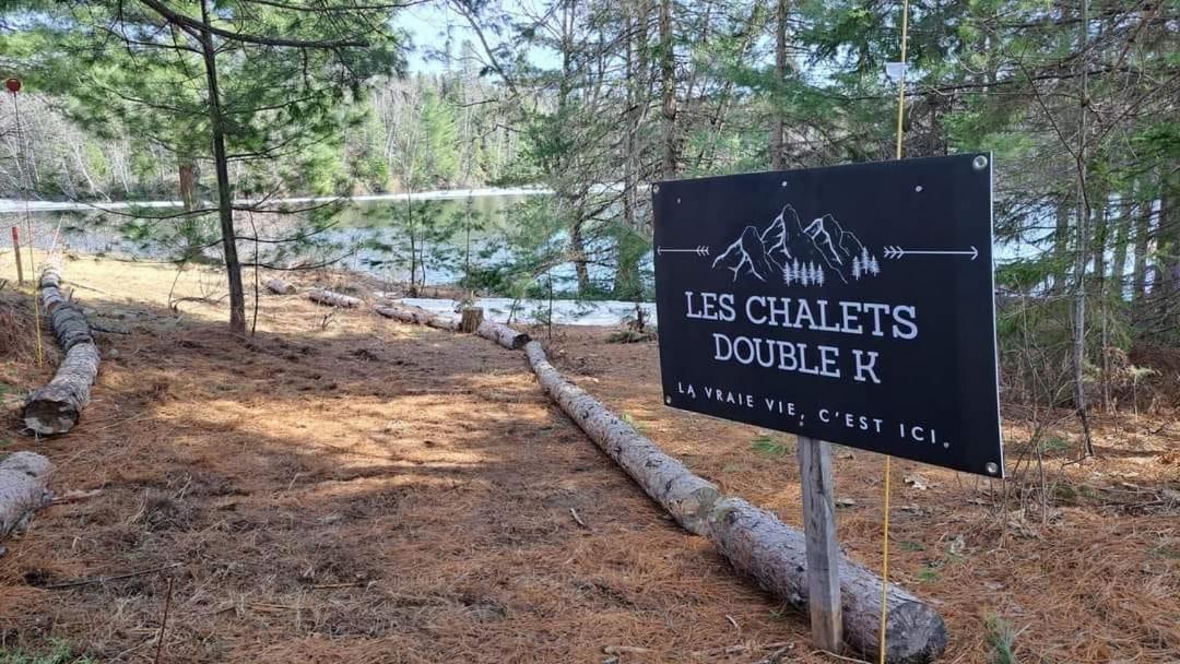 Les Chalets Double K # 2 Saint-Alexis-des-Monts Exterior foto